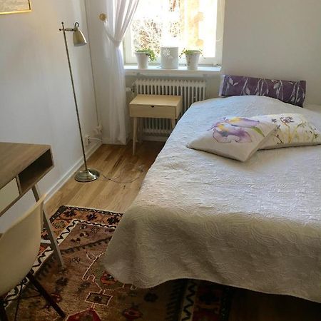 Farsta Bed And Breakfast 스톡홀름 외부 사진